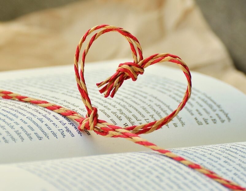 a book, book gift, heart, gift, read, give a gift, training, pages, paper, literature, books, to learn, book gift, heart, heart, gift, gift, gift, gift, gift, training, books